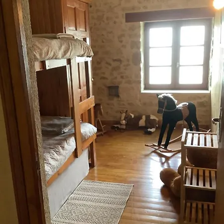 Vallee Magique Panissaud Nyaraló