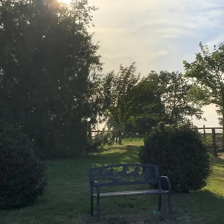 Hébergement de vacances Vallée Magique Panissaud *